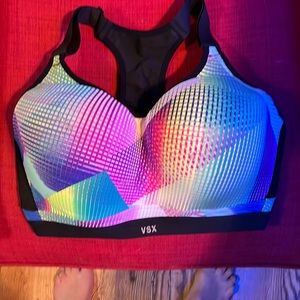 Victoria Secret Sports Bra, 36DDD